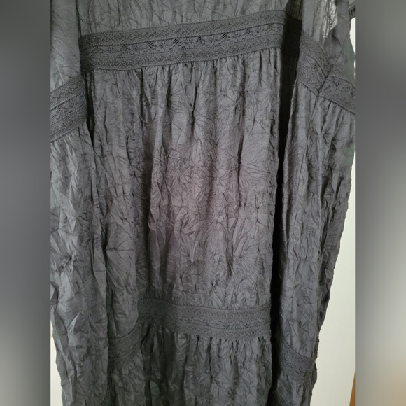 NWT Avenue Black Crinkle Maxi Skirt - Picture 3 of 7
